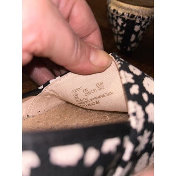 Coach Women’s Espadrilles Flats Size 9B Black White Floral Canvas Shoes EUC - Picture 12 of 12